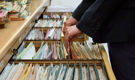 Professionnel pour le débarras d'archives en mairie Besançon